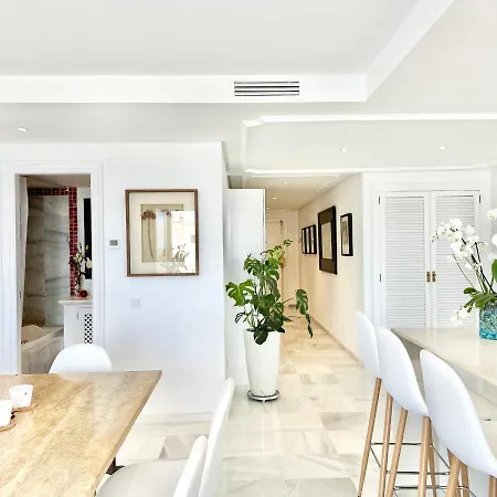 Del Mar Beachfront - Eaw Homes Apartment Marbella